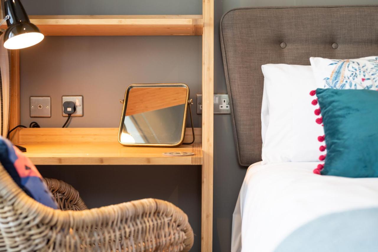 Jersey Arms Hotel 비세스터 외부 사진
