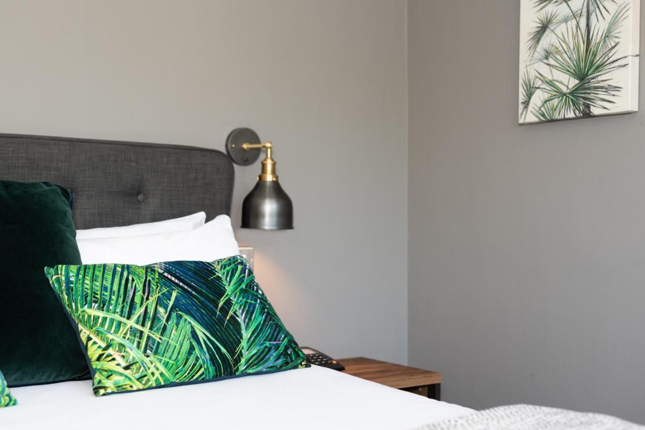 Jersey Arms Hotel 비세스터 외부 사진