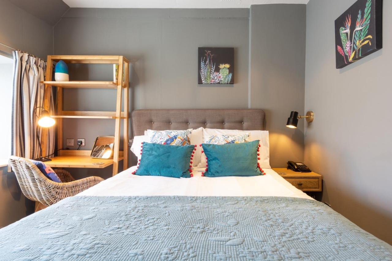 Jersey Arms Hotel 비세스터 외부 사진