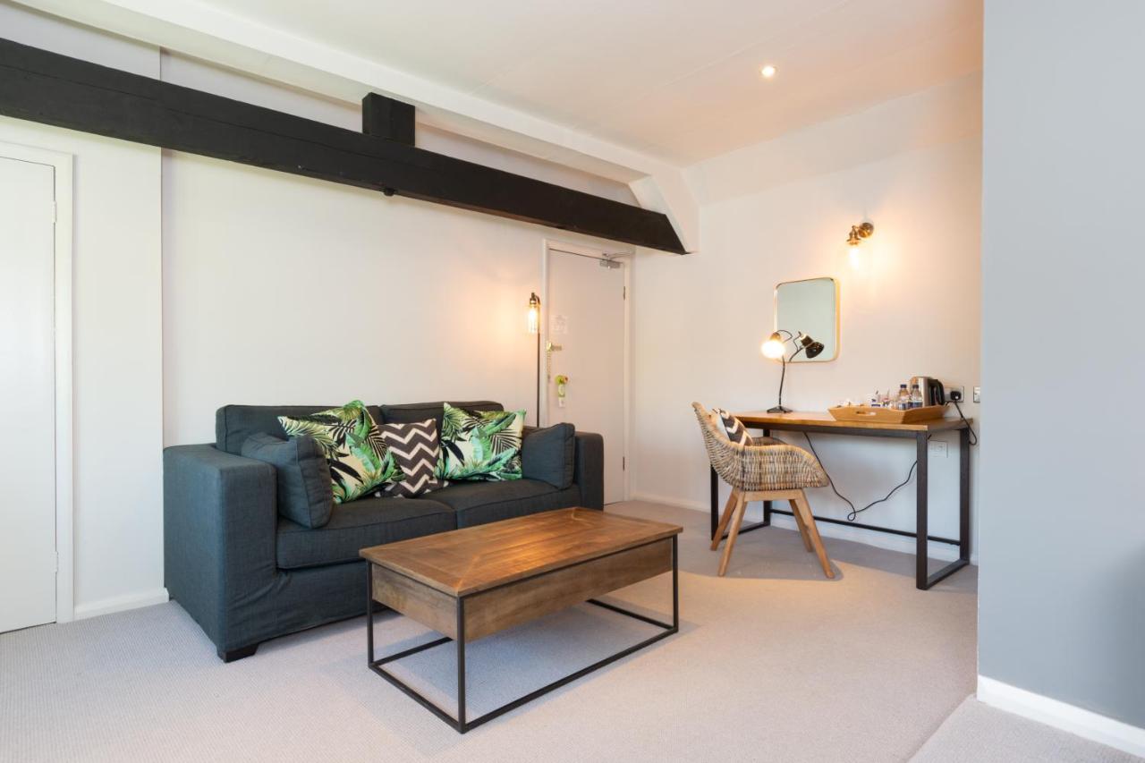 Jersey Arms Hotel 비세스터 외부 사진