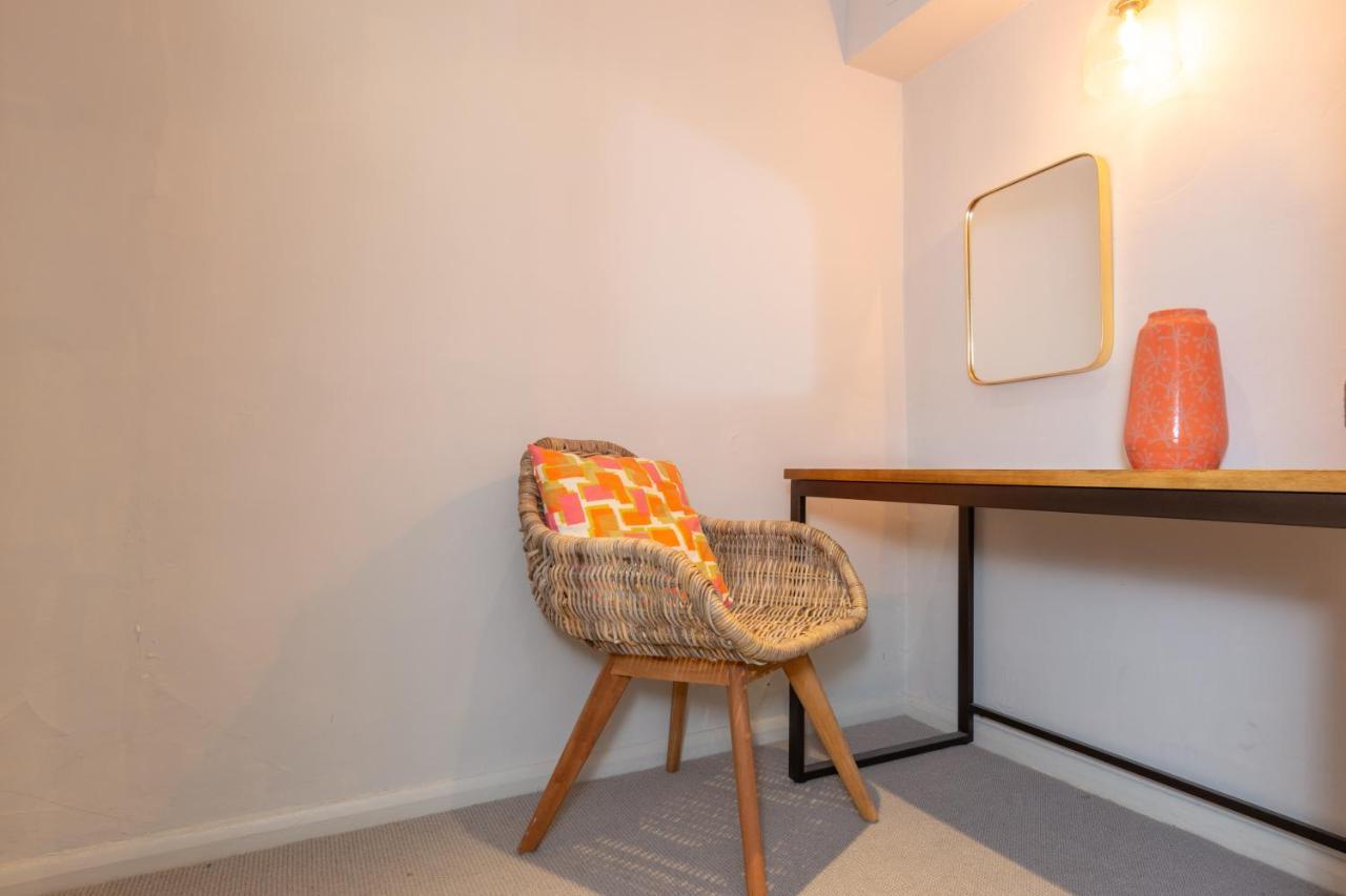 Jersey Arms Hotel 비세스터 외부 사진